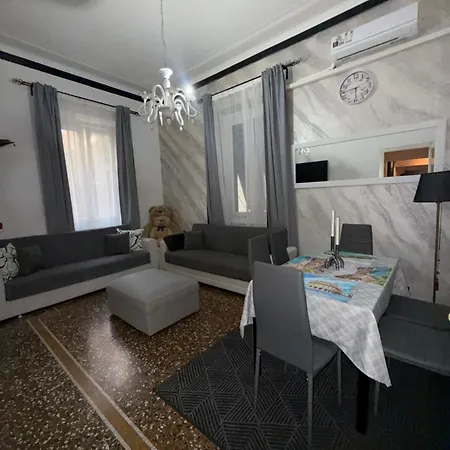 Apartment Hosanna Genoa